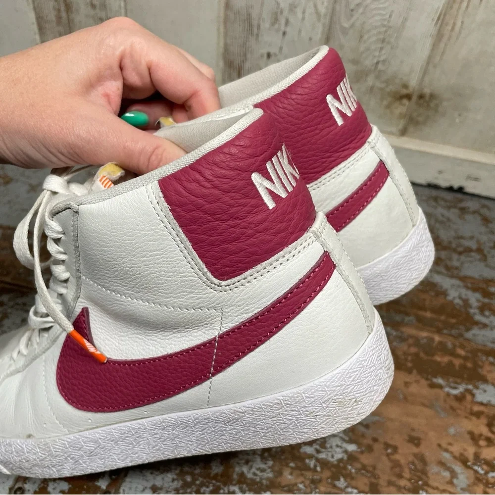 Nike SB Zoom Blazer Mid ISO Orange Label Sweet Beet Sneakers